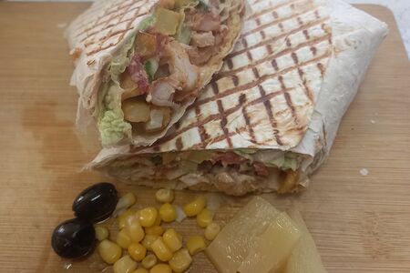 Шаурма Фахитос в лаваше