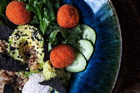 Восточная чаша