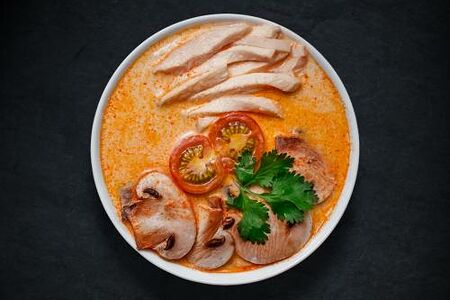 Том ям с цыплёнком