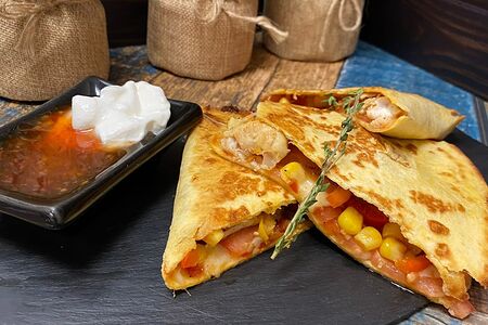 Кесадилья с курицей