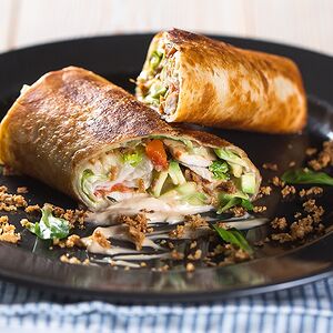 Курица терияки в пшеничной тортилье