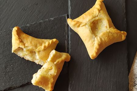 Пирожок с рыбой