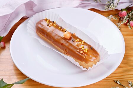 Эклер Соленая карамель