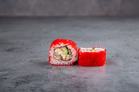 Калифорния с угрем