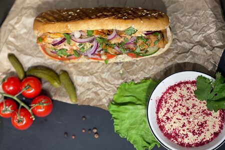 Хот-дог с курицей