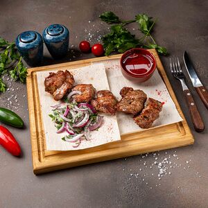 Шашлык из cвинoй шейки