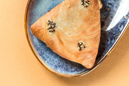 Самса с телятиной