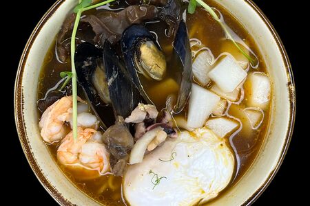 Рамён с морепродуктами