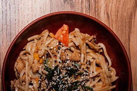 Курица в соусе том ям