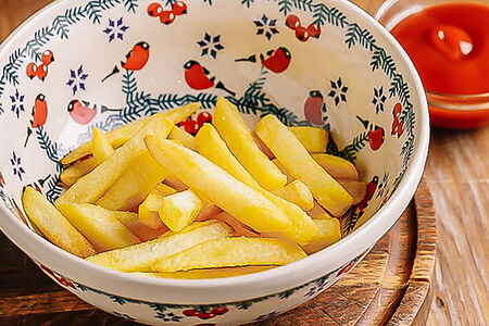 Картофель фри с кетчупом 