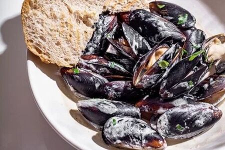 Мидии в сливочном соусе