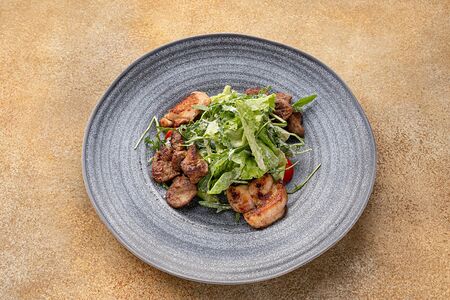 Салат с потрошками