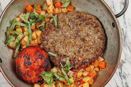 Котлета из баранины с прованским рататуем