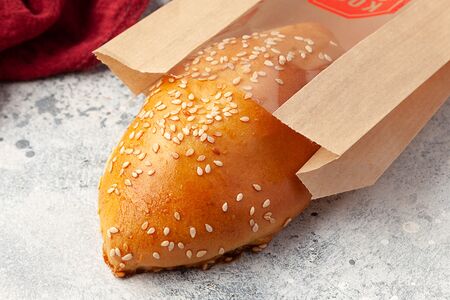 Пирожок с курицей