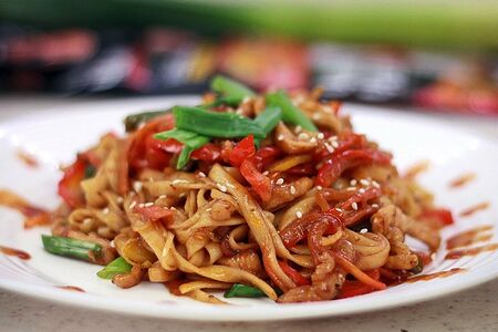 Лапша вок со свининой