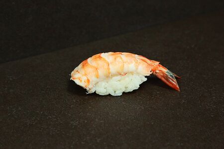 Суши Креветка