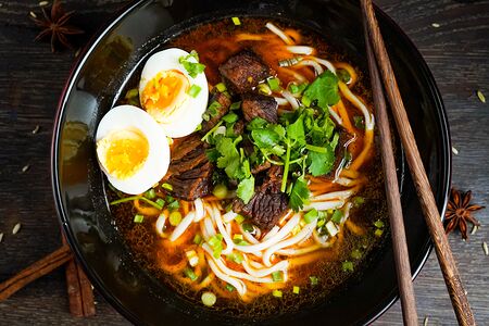 Суп-лапша Рамен с говядиной