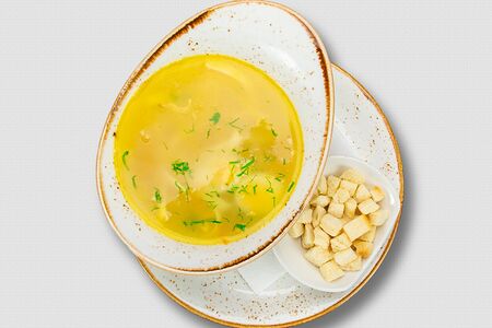 Наваристый куриный бульон