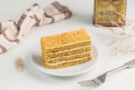 Пирожное Медовое