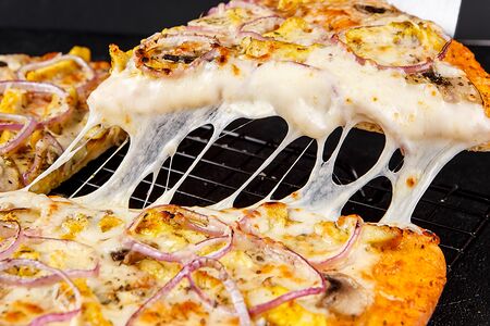 Пицца с курицей ранч