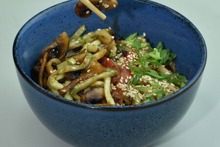 Вок с овощами