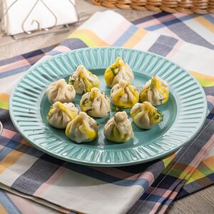 Хинкальки с индейкой, шпинатом и сливками 