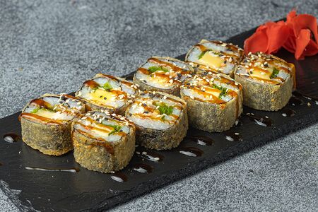 Ролл жареный Биг унаги