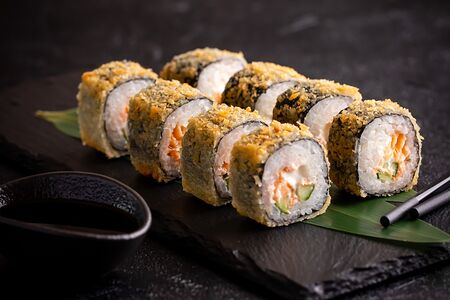 Ролл Темпура лосось