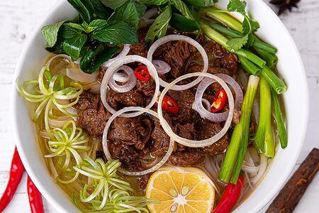 Фо шот ванг c томленой говядиной маленький