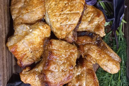 Шашлык из cвинoго окорока