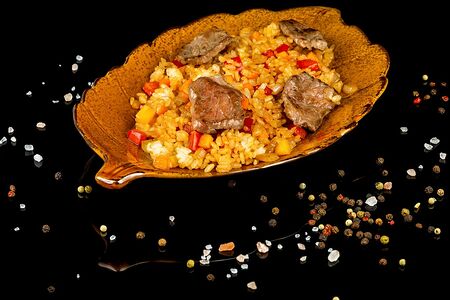 Тяхан с говяжьей вырезкой