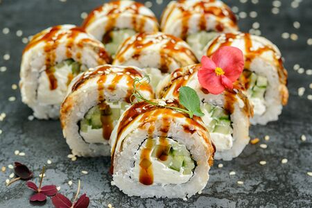 В угре с огурцом и сыром