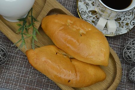 Пирожок с капустой