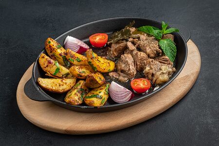 Тушеная говядина по бакински