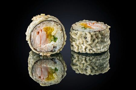 Теплый ролл темпура с креветкой