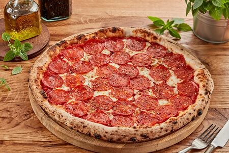 Пицца пепперони