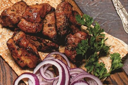 Шашлык из cвинoй шеи