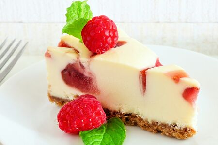 Чизкейк малиновый