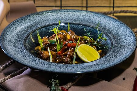 Удон с телятиной