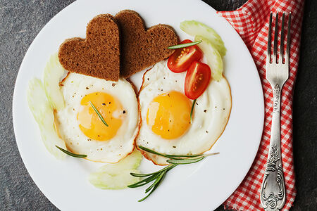 Яичница из двух яиц