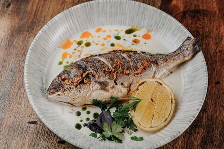 Запеченная дорадо