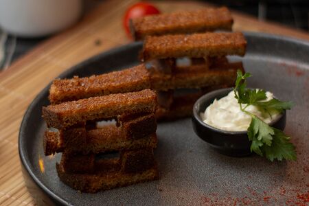 Чесночные гренки