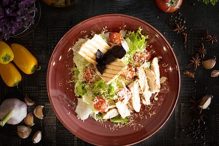 Цезарь с курицей по-армянски