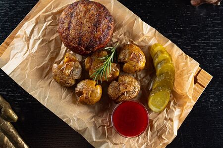 Мраморная котлета