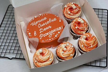 Бенто-торт и 5 капкейков (набор оранжевый)