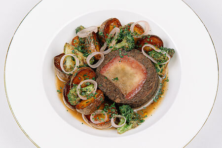 Рулет из щек и языка