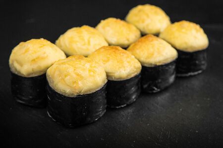 Сяке запечённый