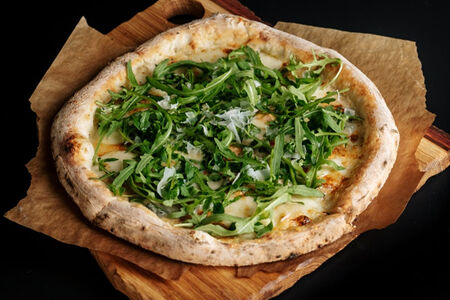 Пицца четыре сыра