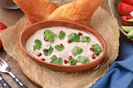 Сациви с домашней курочкой