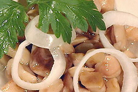 Маслята маринованные